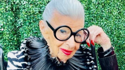 그녀를 본뜬 바비인형까지 있다…美 102세 패션아이콘 별세