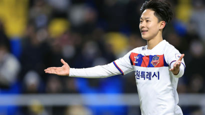 ‘이승우 결승골’ 수원, 인천에 1-0…‘샤프볼’ 김은중 첫 승