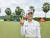 이미향이 3일 싱가포르 센토사 골프클럽에서 열린 LPGA 투어 HSBC 여자 월드 챔피언십 최종라운드를 마친 뒤 밝게 웃고 있다. 이날 이미향은 5타를 줄여 한국 선수 중 가장 높은 공동 3위를 기록했다. 센토사(싱가포르)=고봉준 기자