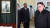 2016년 11월 28일 김정은이 주북한 쿠바대사관을 방문해 피델 카스트로 사망에 애도를 표하는 모습. 김정은은 방명록에 '위대한 동지 위대한 전우를 잃은 아픔을 안고 김정은'이라 적었다. [연합뉴스]