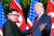 도널드 트럼프 전 미국 대통령이 2018년 6월 싱가포르에서 김정은 북한 국무위원장과 만나 정상회담하는 모습. AFP. 연합뉴스.