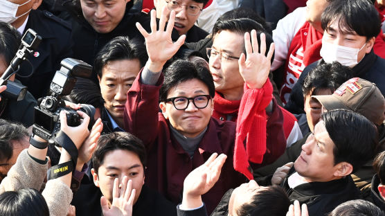 '0석' 험지 수원 찾은 한동훈 "민주 의회 권력, 해준게 뭐있나"