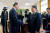 박명호 북한 외무성 부상(오른쪽)이 지난 1월 26일 평양 인민문화궁전에서 쑨웨이둥 중국 외교부 부부장과 악수하고 있다. 연합뉴스