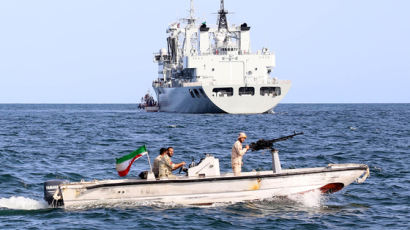 '반미 연대' 중·러·이란 중동서 해군 합동훈련…나토는 북유럽서 훈련