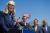로버트 메넨데즈 의원의 아들, 롭 메넨데즈(왼쪽에서 두 번째 보이는 인물)이 지난해 3월 민주당 행사에 참석한 모습. 당시만 해도 정치 금수저였다. 로이터=연합뉴스