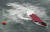 20일 오전 일본 혼슈 야마구치현 시모노세키 무쓰레섬 앞바다에서 화학제품을 운반하는 한국 선적의 운반선이 전복됐다. 연합뉴스