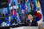 윤석열 대통령이 20일 청와대 영빈관에서 제3차 민주주의 정상회의 제2세션에 화상으로 참석하는 모습. 대통령실.