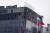 23일(현지시간) 러시아 모스크바에서 발생한 테러로 불탄 ‘크로커스 시티홀’ 공연장. AP=연합뉴스