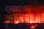 22일(현지시간) 밤 괴한들이 침입해 총기를 난사한 뒤 화재가 발생한 러시아 모스크바 외곽 크라스노고르스크의 공연장에서 불길이 치솟고 있다. 타스=연합뉴스