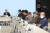 주수호 의협 비대위 언론홍보위원장(맨 왼쪽) 등 참석자들이 24일 의대 정원 증원 저지를 위한 제5차 비대위 회의 시작을 기다리고 있다. [연합뉴스]