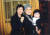북한이 납치한 일본인의 상징적 존재인 요코타 메구미(橫田めぐみ·1977년 납치 당시 13세)의 어머니 사키에(80·가운데)씨가 2014년 3월 몽골 울란바토르에서 북한에 살고 있는 손녀 김은경(28·왼쪽)씨와 증손녀(오른쪽)를 만난 사진. 지지통신.