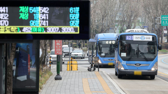 서울 시내버스 파업 철회…임금 5.6%인상, 年 672억 더 부담
