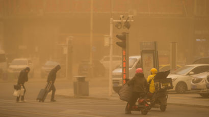[사진] 중국발 황사, 오늘 한반도 덮친다