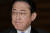 기시다 후미오 일본 총리가 지난 4일 자민당 의원 39명에 대한 징계 결정에 대해 기자들의 질문에 답하고 있다. 지지·AFP= 연합뉴스