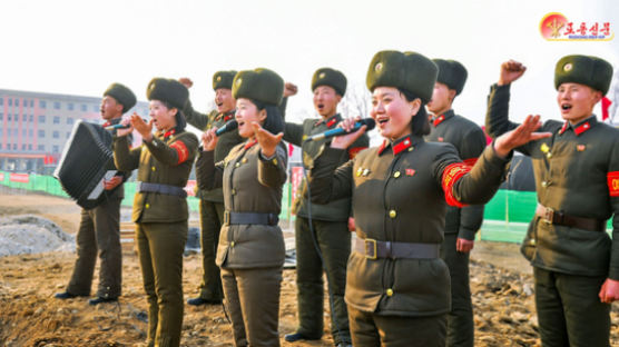 "감색 코트에 털모자, 광주 도심에 북한군 활보" 경찰 출동 소동