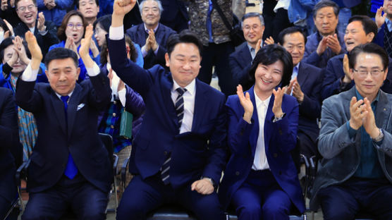 정치1번지 종로…"곽상언 56.1%, 최재형 39.6%" [방송3사 출구조사]