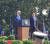 10일(현지시간) 미국 워싱턴 DC 백악관 남쪽 잔디밭 사우스론에서 열린 기시다 후미오(오른쪽) 일본 총리 국빈 방문 환영 행사에서 조 바이든 미 대통령이 환영사를 하고 있다. 워싱턴=김형구 특파원