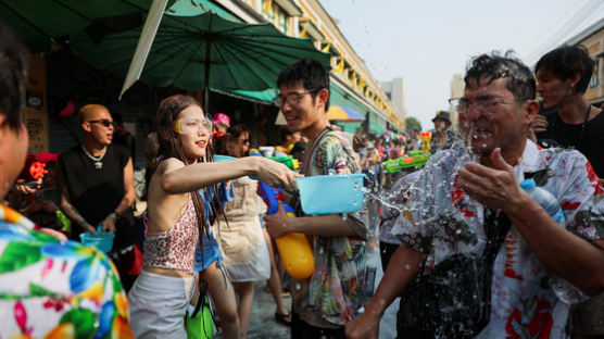 태국 쏭끄란, 올해도 200여명 사망…'위험한 축제' 오명 못벗었다