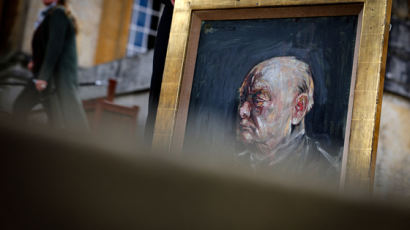 "끔찍하고 악의적" 처칠 분노케한 초상화 습작, 경매 나온다