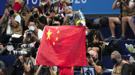 “중국, 도쿄 올림픽 여자 계영 도핑 선수 출전…금메달 박탈”