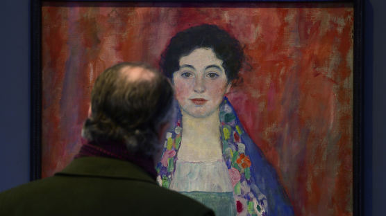 클림트 ‘리저양의 초상’ 경매서 441억원…나치 집권 박해 받은 가문