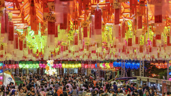 [사진] ‘한국 명소 50’ 선정 삼광사 연등축제