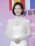가수 장윤정이 지난 4월12일 오후 서울 마포구 상암동 SBS 프리즘타워에서 열린 '트롯뮤직어워즈 2024' 레드카펫 행사에서 인사를 하고 있다. 뉴스1