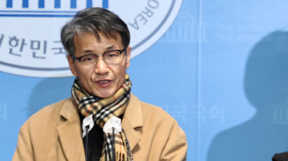 檢 "김 여사 명품백 영상 확인한다"…최재영 목사에 제출 요청