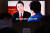 지난 2월 7일 오후 서울역 대합실에서 시민들이 윤석열 대통령의 신년 대담 방송을 시청하고 있다. 뉴스1