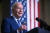 조 바이든 미국 대통령이 8일(현지시간) 위스콘신주 라신의 한 대학 캠퍼스에서 ‘미국에 대한 투자’를 주제로 연설하고 있다. AFP=연합뉴스