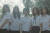 뉴진스의 ‘버블 검’ 뮤직비디오 한 장면. 사진 어도어 