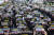 지난 2월 17일 서울 을지로입구역 인근에서 서이초 교사 순직 인정 등을 촉구하는 집회가 열리고 있다. 연합뉴스