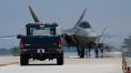 '세계 최강 전투기' F-22 한국 왔다…한미 연합훈련 가능성