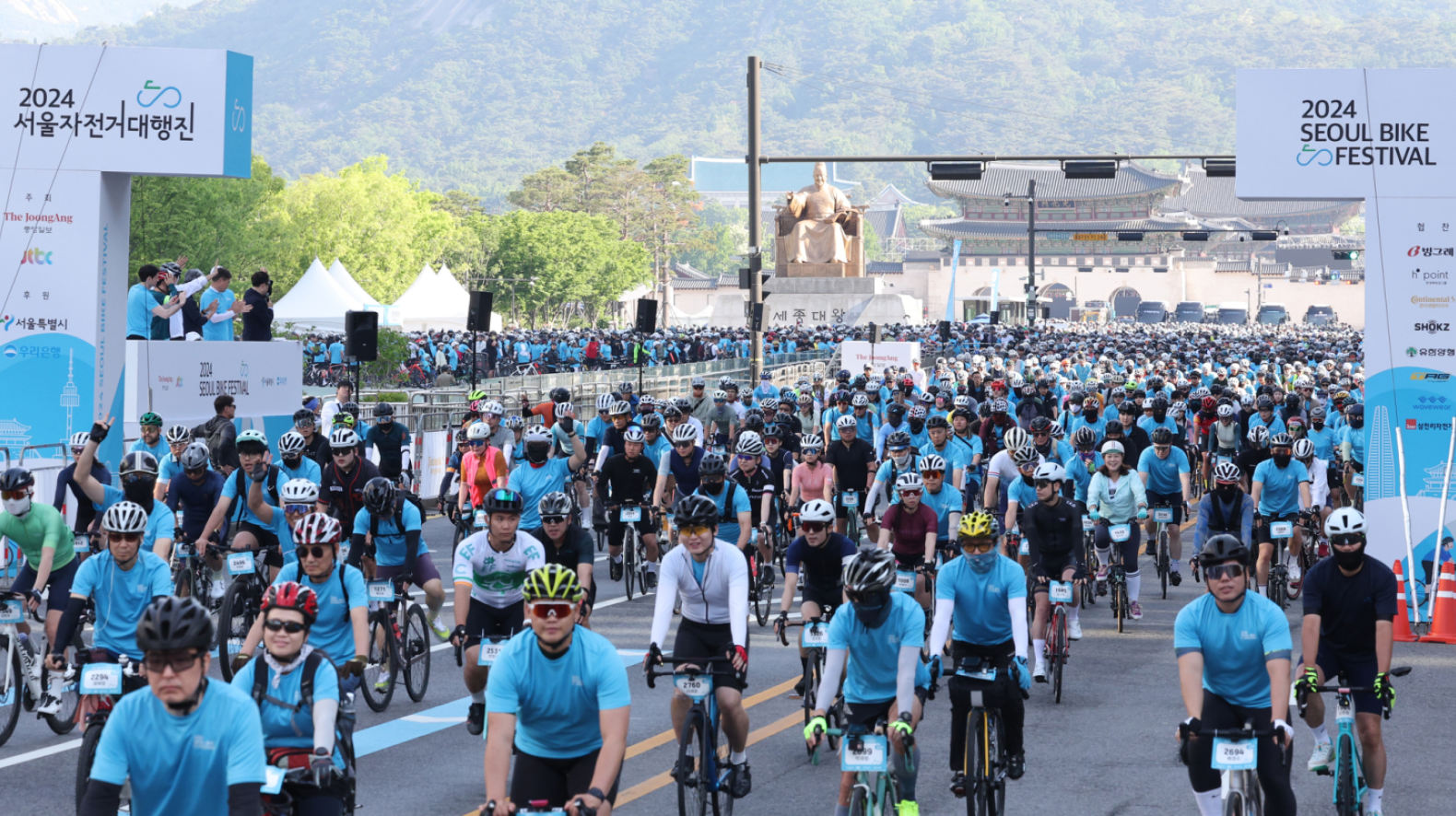 [포토타임] 차 없는 도심과 강변북로를 자전거로 달리는 '서울 자전거대행진' 열려 