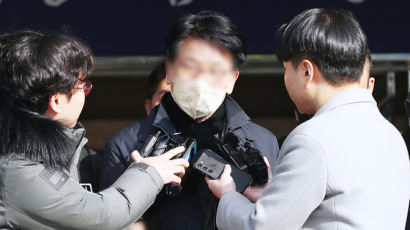 [속보] 검찰, 이재명 대표 습격범에게 징역 20년 구형