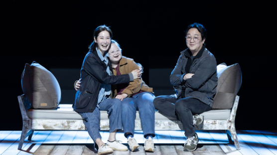 비장애인과 사랑·출산…다운증후군 발레리나의 연극 도전 '젤리피쉬'
