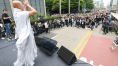 '뉴진스님' 부른 삼성 노조 집회…"연예인 부르라고 조합비 냈나" 