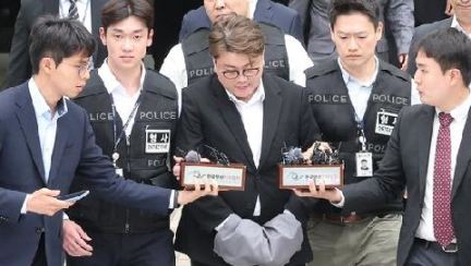 음주뺑소니에 거짓말까지…김호중-소속사 대표 줄줄이 구속