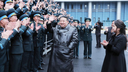 북핵 다룰 한·일·중 정상회의 겨눴나…北 정찰위성 발사 초읽기