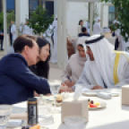 [단독] UAE 대통령, 김택진·방시혁 만난다…게임·엔터 협력 논의 | 팩플