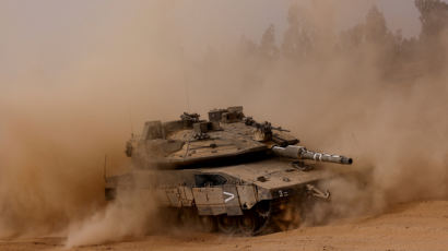 "민간인 사상 비극적 실수"라면서…이스라엘 탱크, 가자지구 라파 중심부 진입