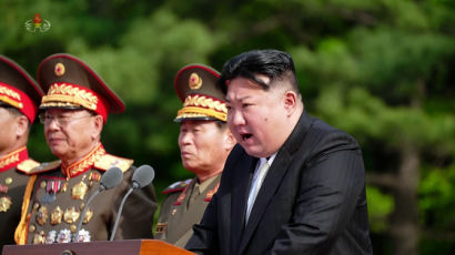 [속보]김정은 “한국괴뢰, 위성발사에 도발 궤변…무력시위로 도전”