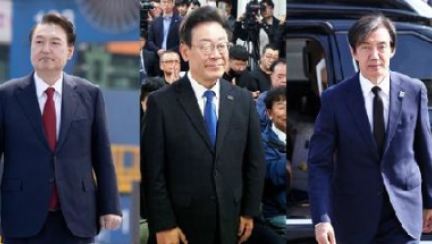 "나야 윤석열, 좀 도와줘"…文때 쫓겨난 검사에 전화 걸었다