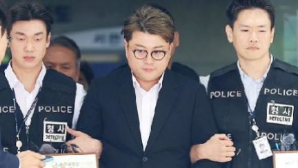 "김호중, 3년 이상 감옥서 보낼 수도…" 법조계 의견 나왔다