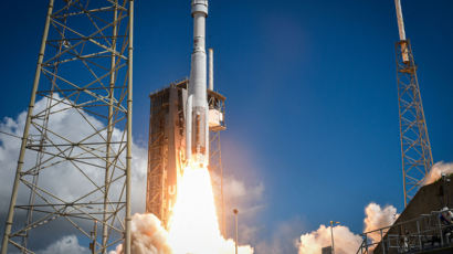 [사진] 보잉, 세계 두번째 민간 유인 우주선 발사