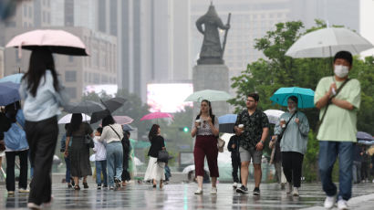 주말 더위 식혀줄 비 전국에 내린다…남부 시간당 20㎜ 강한 비