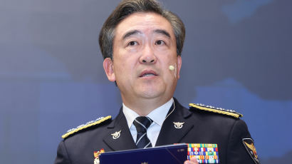 경찰청장 “대북전단 살포 제지 어렵다…생명 위협 판단 불명확”