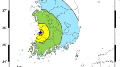 [속보] 기상청 "전북 부안 남남서쪽 지진 규모 4.8로 상향조정"