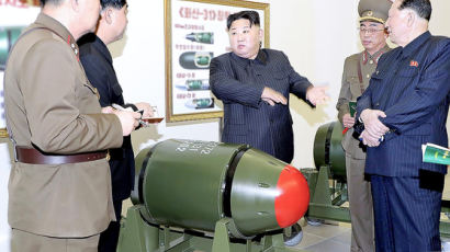 “北 핵탄두 최대 90기 보유가능…中, 2030년 ICBM 美 추월”
