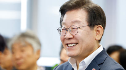 민주당 '당대표 사퇴시한' 당헌 개정 확정…이재명 연임길 깔렸다